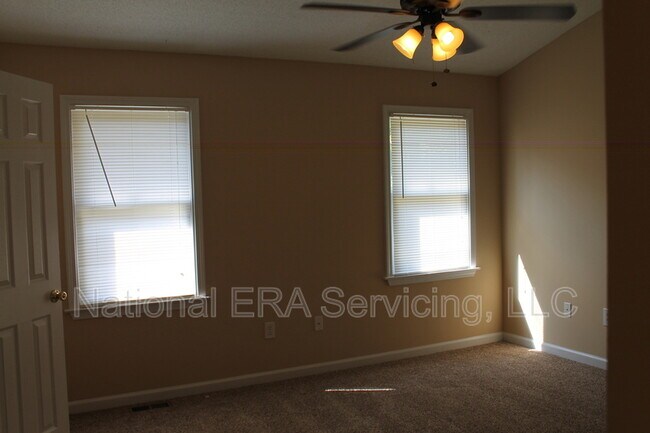 Building Photo - 344 Wesley Mill Pl