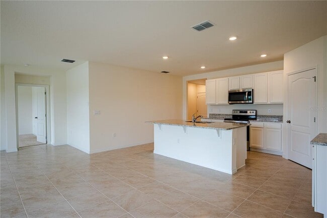 Building Photo - 1226 Red Hl Rd