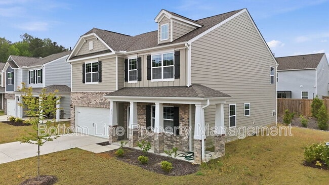 Building Photo - 413 Tucana St
