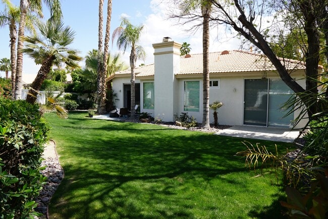 Building Photo - 238 Strada Fortuna