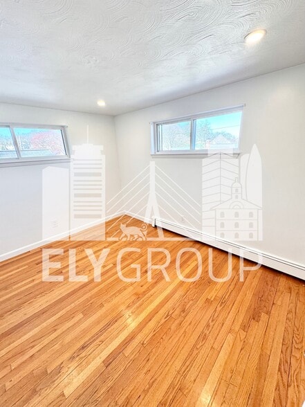 Bedroom 2 - 96 Amherst Ave