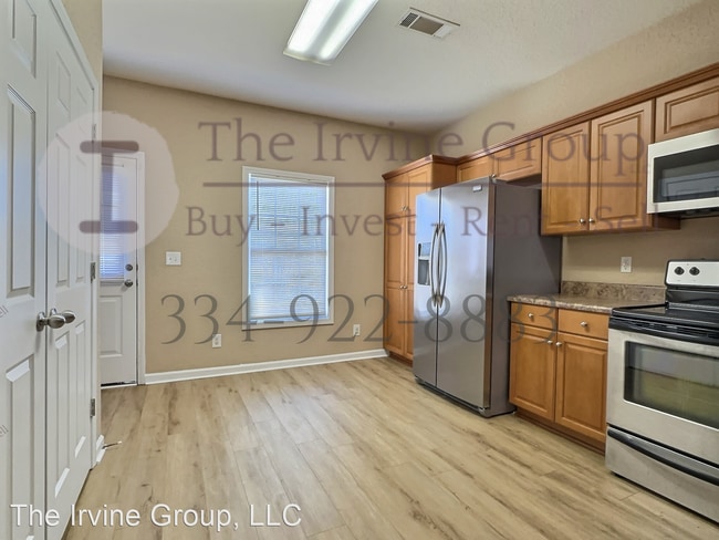 Building Photo - 2 br, 2.5 bath House - 1832 Station Drive