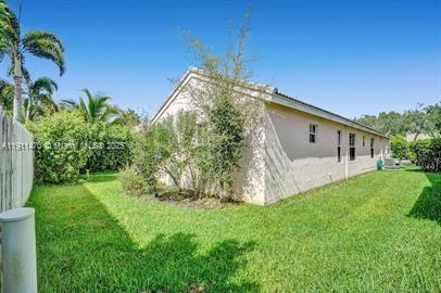 Building Photo - 955 Savannah Falls Dr