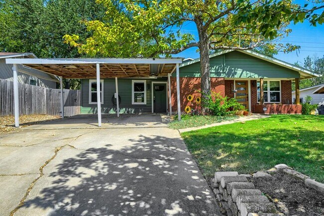 Building Photo - 5503 Wellington Dr