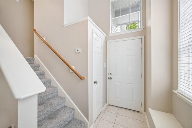 Building Photo - 39 Butterfly Branch Pl