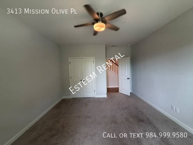 Building Photo - 3413 Mission Olive Pl