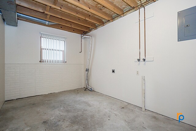 Building Photo - 3441 Portia St