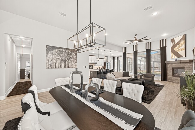 Building Photo - 2806 Sycamore Wood Trce