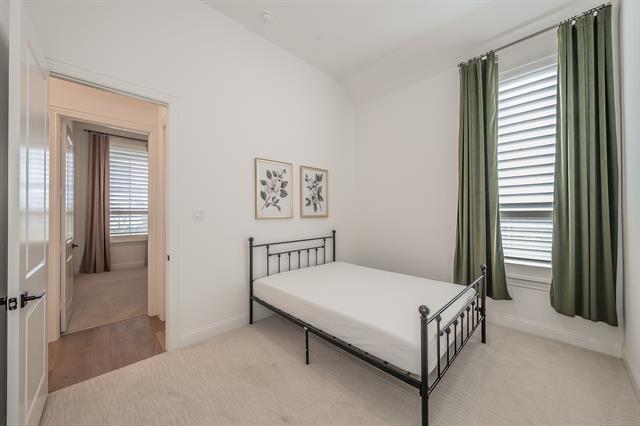 Building Photo - 2105 Tremont Dr