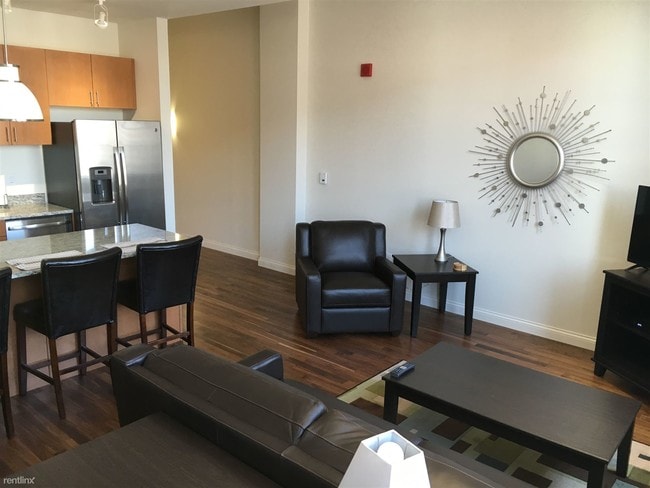 Building Photo - 1437 Woodward Ave