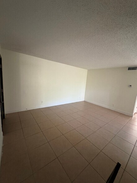 Building Photo - 261 NW 42nd St