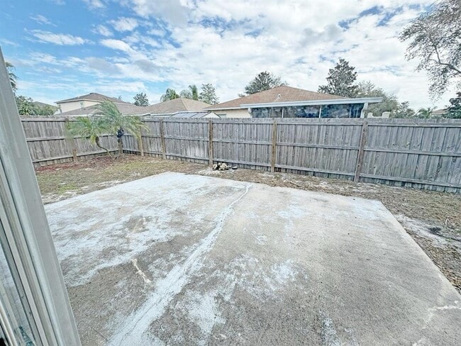 Building Photo - 12719 Adventure Dr