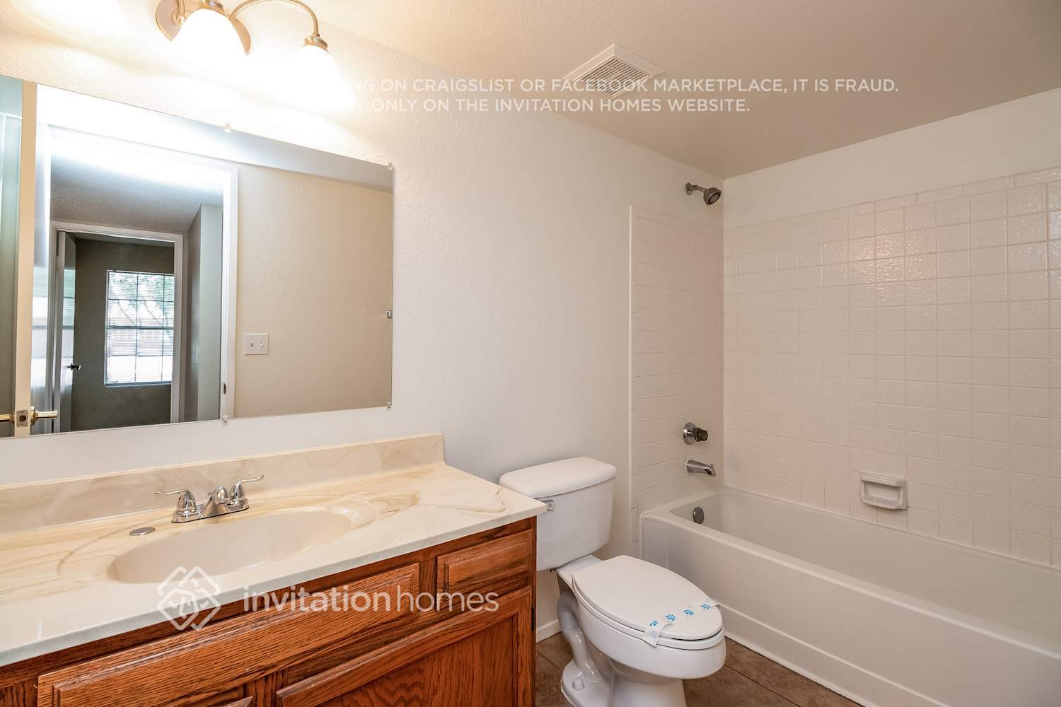 Building Photo - 5037 E Bannock St