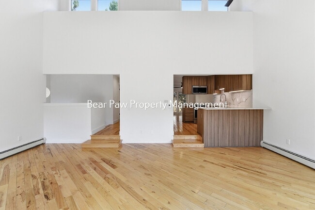 Building Photo - "Charming North  Evergreen Townhouse" "