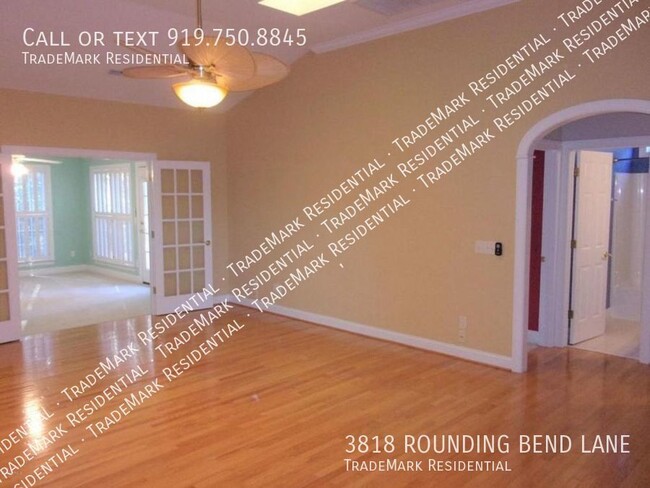 Building Photo - 3818 Rounding Bend Ln