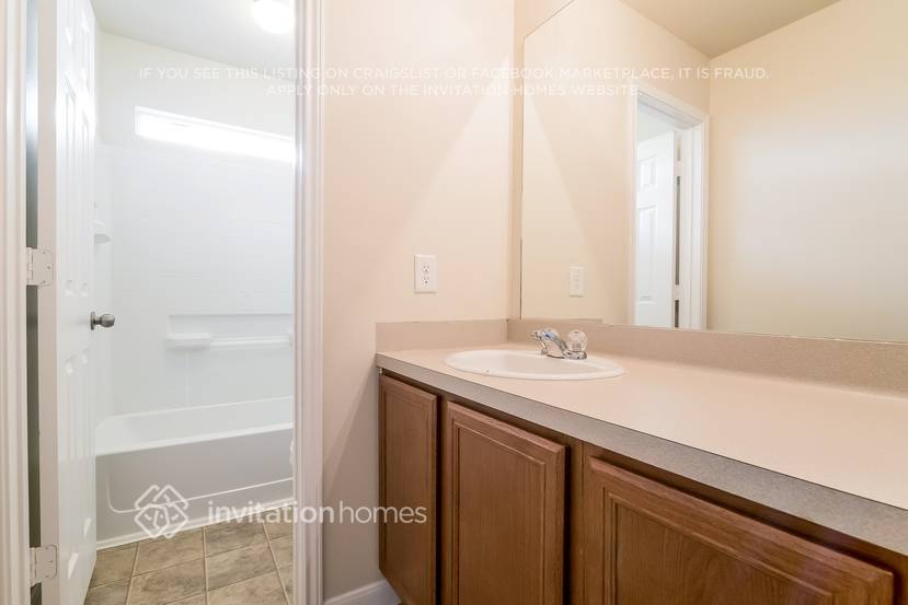 Building Photo - 5943 Brenwood Trails Ln