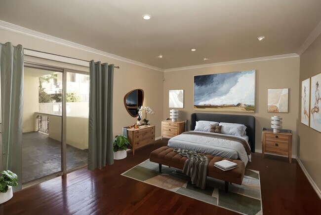 Building Photo - 11970 Montana Ave