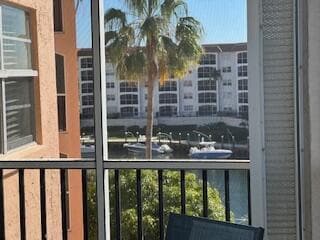 Building Photo - 2871 N Ocean Blvd