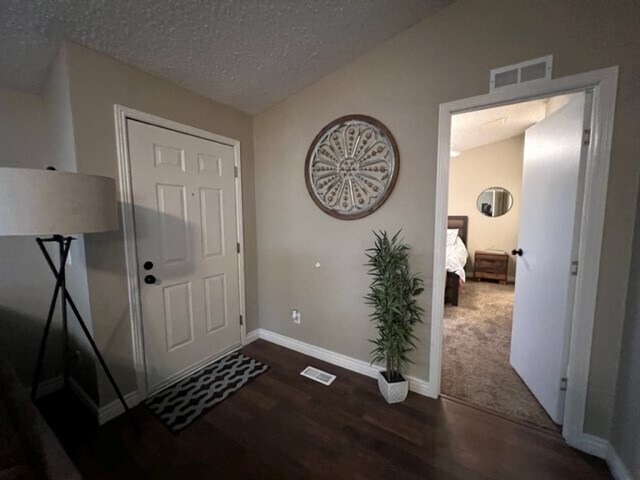 Building Photo - 775 Pegasus Ranch Rd
