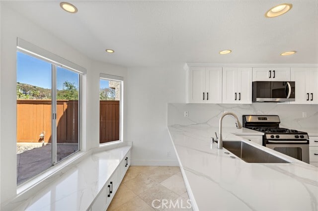 Building Photo - 5 Sanderling Ln