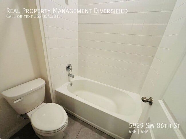 Building Photo - 5929 SW 86th St