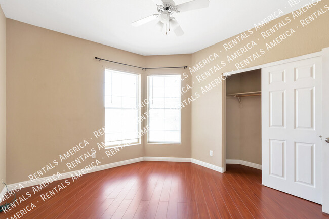 Building Photo - 7165 W Yarbough Dr