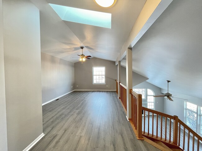 Building Photo - 13841 Cambridge Cir