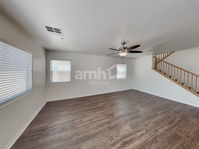 Building Photo - 5676 Orangeroot Ct