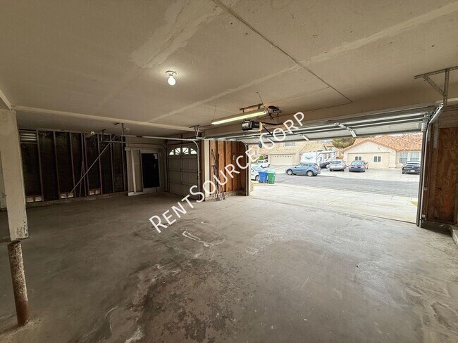 Building Photo - 42456 Coronet Ct