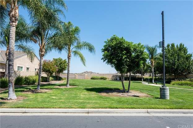 Building Photo - 29810 Cottonwood Cove