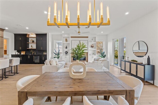 Building Photo - 531 Danube Ave