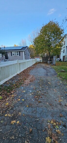 Building Photo - 23 Frenier Ave