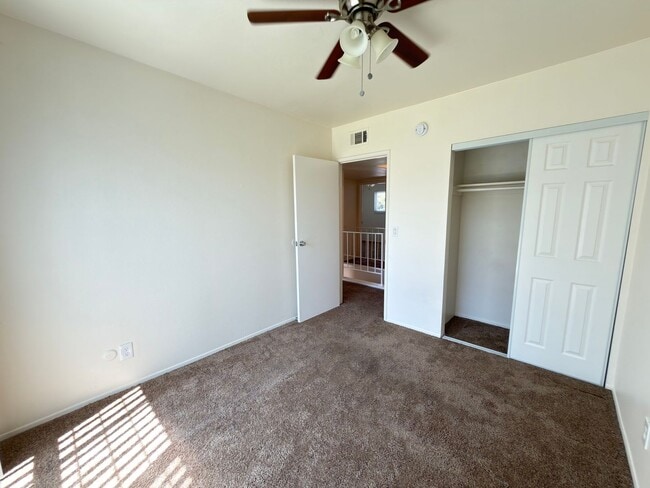 Building Photo - 4 BED, 2.5 BATH TOWNHOUSE STYLE CONDO- $3,575 ANAHEIM (LA PALMA & EUCLID)