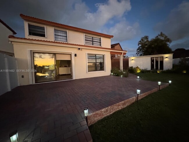 Building Photo - 13228 SW 10th Ln