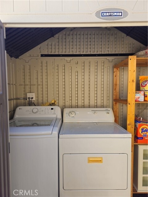 Building Photo - 1111 Fairview Dr