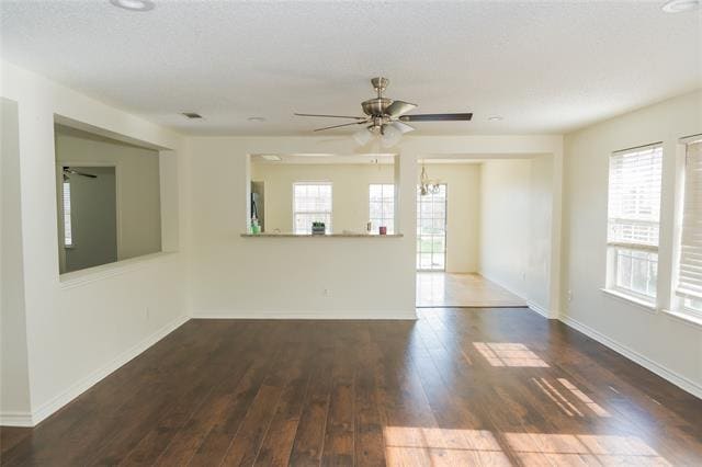 Building Photo - 7009 Bountiful Grove Dr