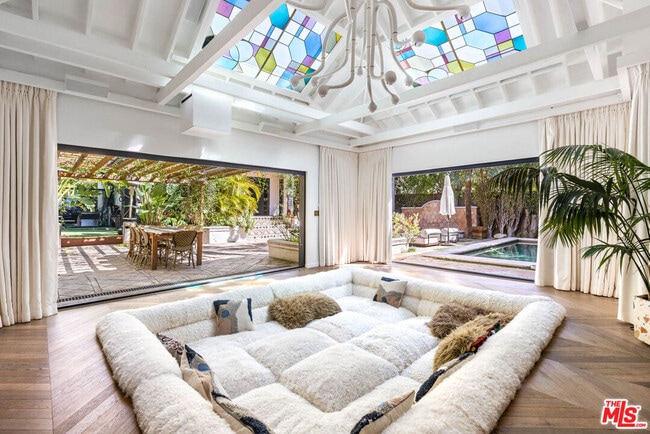 Building Photo - 1041 Orlando Ave