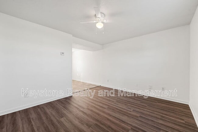 Building Photo - 1375 Thompsonville Ln