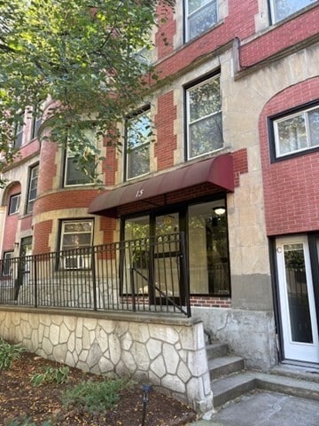 Building Photo - 15-17 University Rd