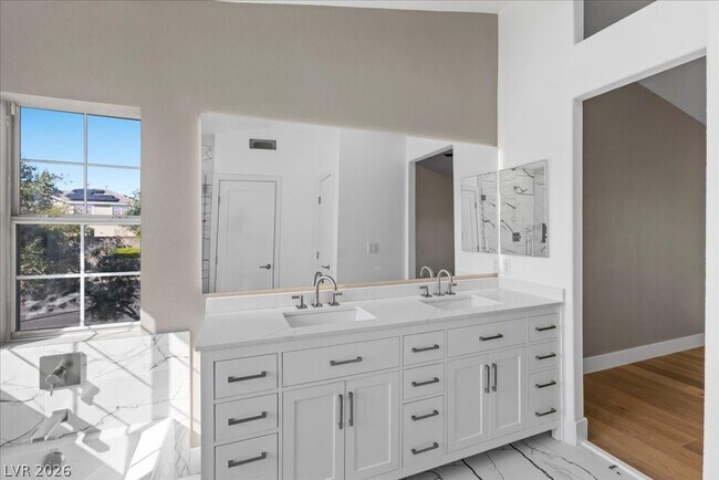 Building Photo - 1101 Enderly Ln