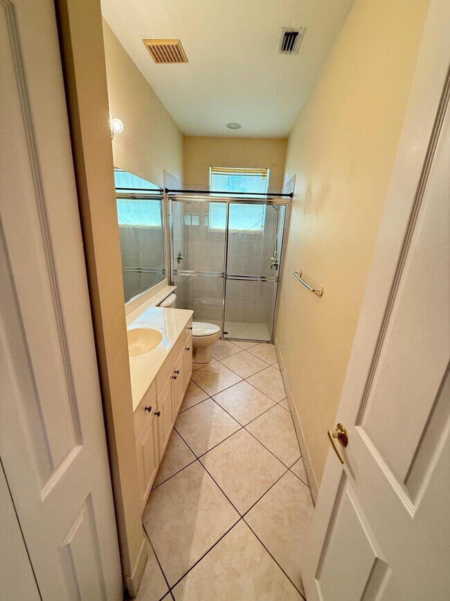 Building Photo - 11238 Manderly Ln