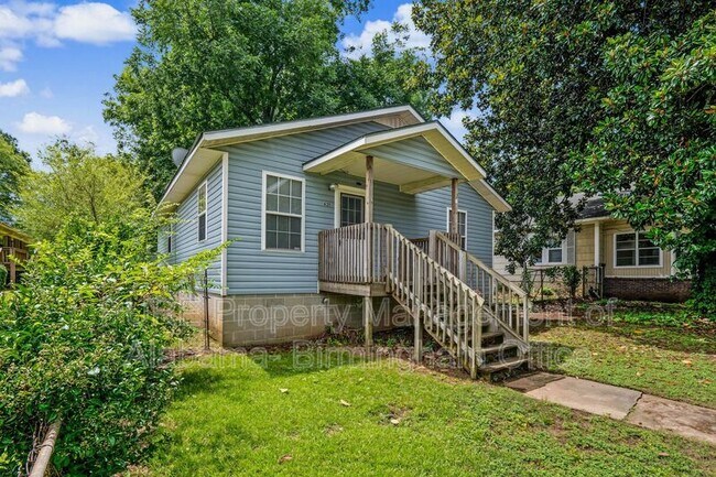Building Photo - 621 Bell Ave