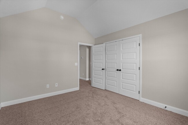 Building Photo - 626 Hope St