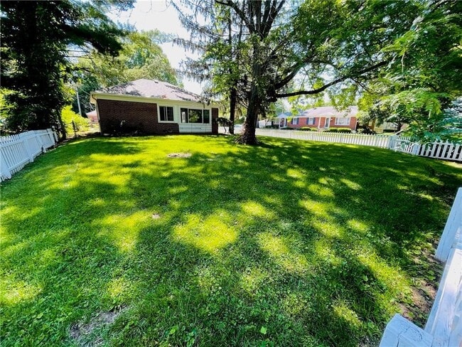 Building Photo - 6401 Central Ave