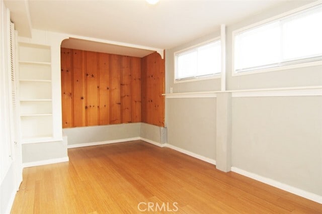 Building Photo - 244 Spencer St