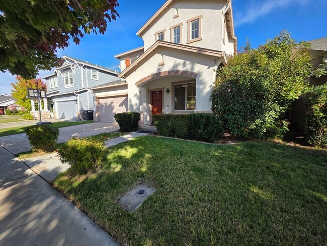 Building Photo - 4 bedroom in north Turlock!