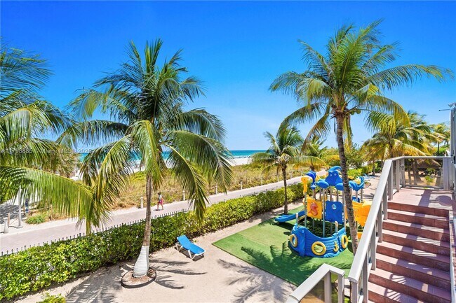 Building Photo - 6039 Collins Ave