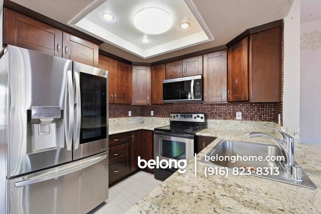 Building Photo - 7137 Reyn Oaks Way
