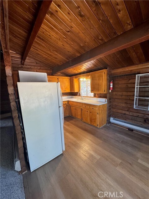 Building Photo - 31690 Panorama Dr