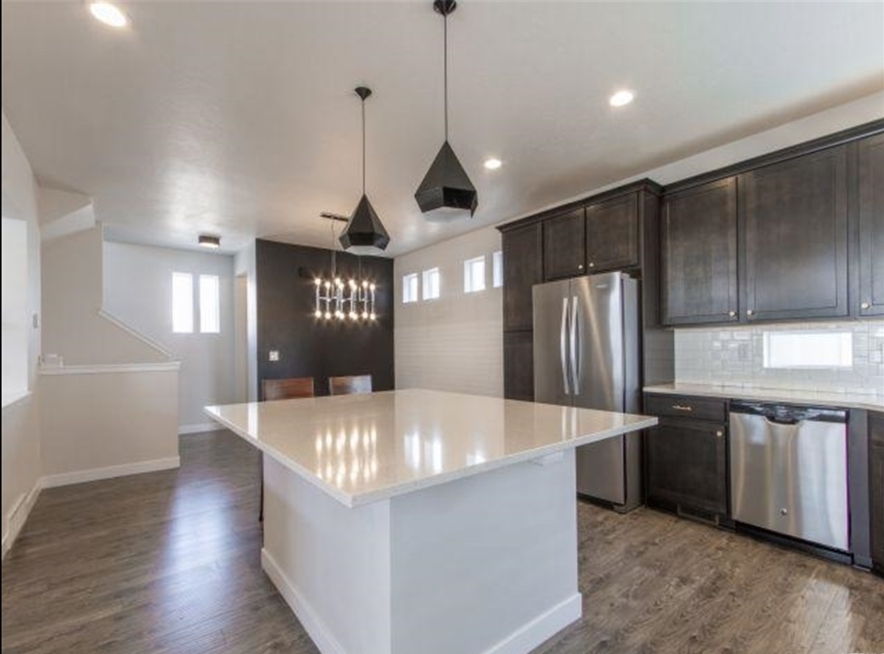 Building Photo - 364 S 780 E